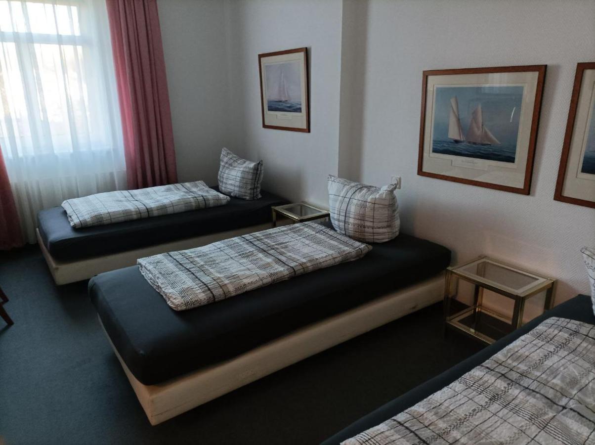 Pension Fuer Monteure In Dresden, Zimmer Mit Eigenem Bad Und Grosser Gemeinschaftskueche Ngoại thất bức ảnh